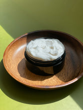 Load image into Gallery viewer, CocoaNkuto Rich Body cream/Creme Pour de Corps
